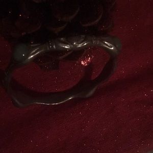 Silver tone pewter  claddagh bangle